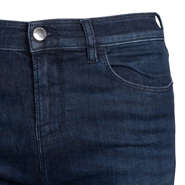Jeans skinny in blu scuro                                                                                                                              EMPORIO ARMANI                                     EMPORIO ARMANI                                    