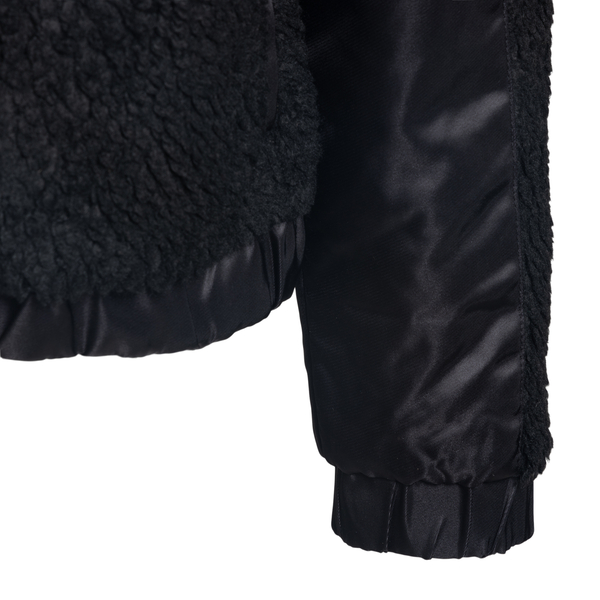 Black shearling jacket                                                                                                                                 MISBHV                                            