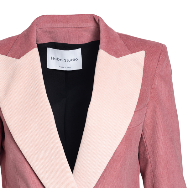 Pink blazer with contrasting lapels                                                                                                                    HEBE STUDIO