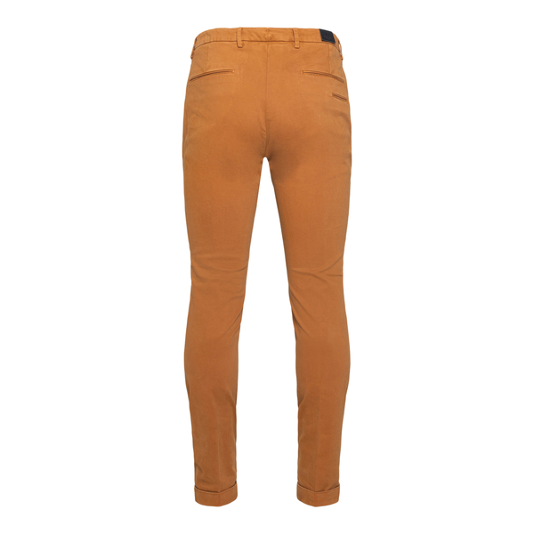 Pantaloni arancioni classici                                                                                                                           davanti