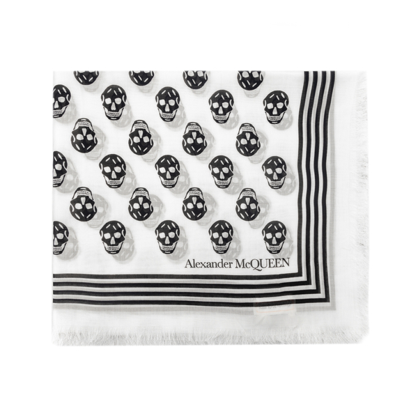 White scarf with skulls                                                                                                                               Alexander Mcqueen 590934 front