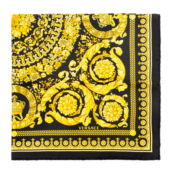 Scarf with baroque prints                                                                                                                             Versace IFO7001 front